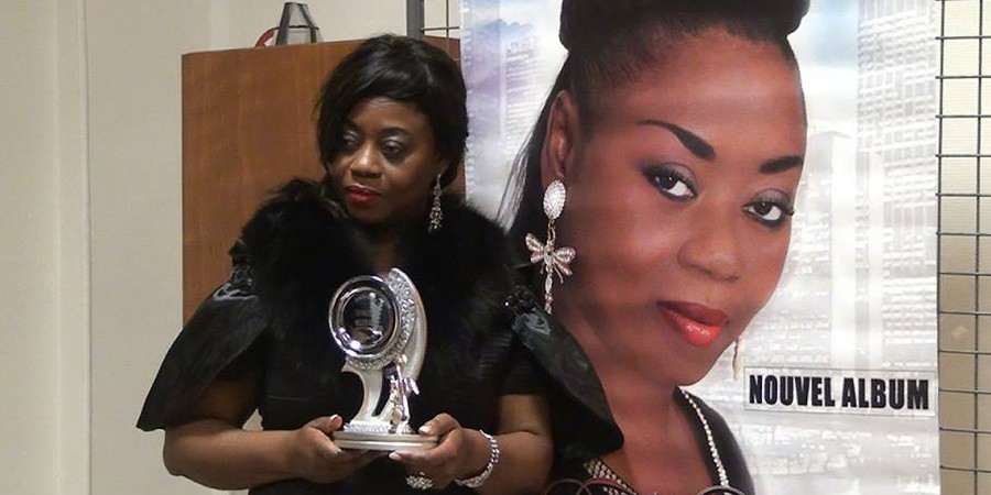 Faya-Tess-remise-trophee-Litomba